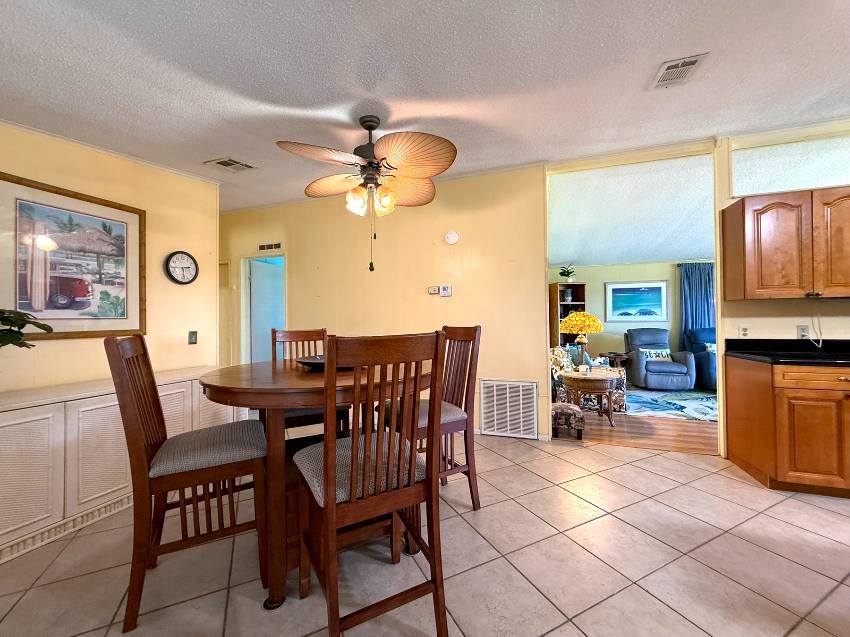 4208 Lake View Dr S a Ellenton, FL Mobile or Manufactured Home for Sale